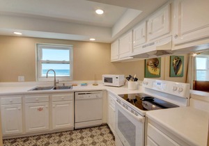 105 m² Condo ∙ 2 bedrooms ∙ 6 guests