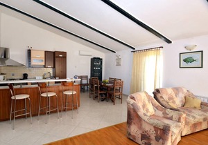 106 m² Apartment ∙ 3 bedrooms ∙ 7 guests