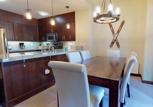 107 m² Condo ∙ 2 bedrooms ∙ 4 guests