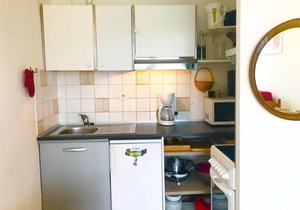 10m from ski slopes, 5th floor, view ski slopes, balcony, parking, tv, ski locker, 43m²