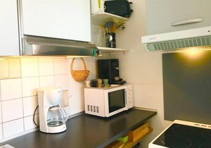 10m from ski slopes, 5th floor, view ski slopes, balcony, parking, tv, ski locker, 43m²