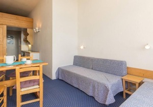 10m from ski slopes, 11st floor, view ski slopes, balcony, tv, 24m², Les Arcs