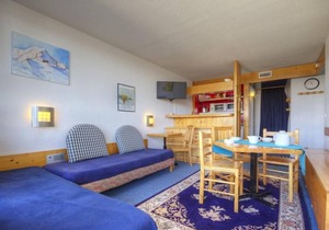 10m from ski slopes, 2nd floor, view valley, balcony, tv, 33m², Les Arcs