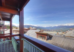 10m from ski slopes, 2nd floor, view valley, balcony, tv, 33m², Les Arcs