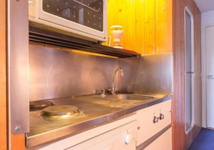 10m from ski slopes, 4th floor, balcony, tv, 24m², Les Arcs