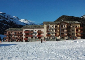 10m from ski slopes, Ground floor, view village, balcony, tv, ski locker, 27m², Termignon-la-Vanoise