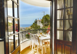 110 m² Apartment ∙ 4 bedrooms ∙ 6 guests