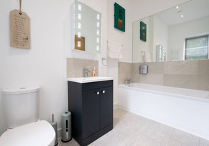 111 m² Apartment ∙ 2 bedrooms ∙ 6 guests