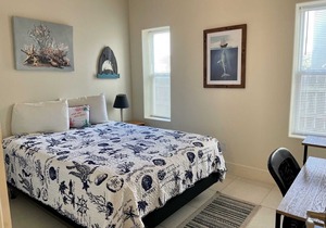 112 E ACAPULCO 2 (2-Bedroom Condo) with Pool by RedAwning