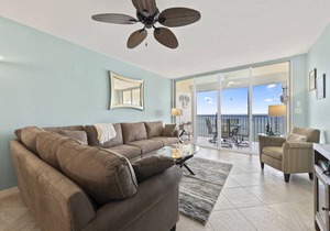 112 m² Condo ∙ 2 bedrooms ∙ 4 guests