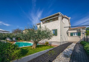 115 m² House ∙ 3 bedrooms ∙ 8 guests
