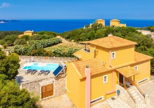 118 m² Villa ∙ 3 bedrooms ∙ 8 guests