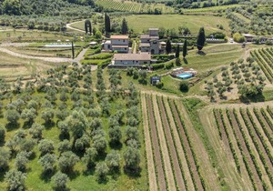 1180 m² Apartment ∙ 18 bedrooms ∙ 37 guests