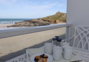 12 Piazza - Two Bedroom House, Sleeps 6