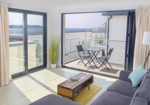 12 Putsborough - Luxury Apartment at Byron Woolacombe, only 4 minute walk to Woolacombe Beach!