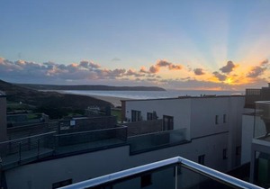 12 Putsborough - Luxury Apartment at Byron Woolacombe, only 4 minute walk to Woolacombe Beach!