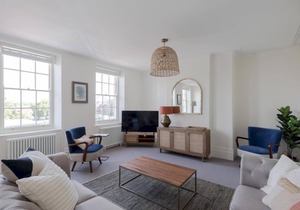 120 m² Apartment ∙ 5 bedrooms ∙ 10 guests