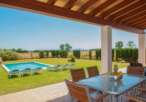 120 m² Villa ∙ 3 bedrooms ∙ 6 guests