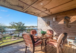 124 m² Condo ∙ 2 bedrooms ∙ 7 guests