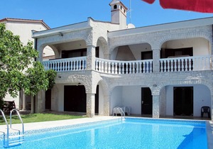 125 m² Apartment ∙ 4 bedrooms ∙ 9 guests