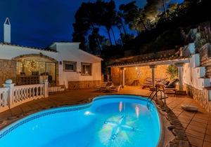 129 m² Cabin ∙ 2 bedrooms ∙ 4 guests