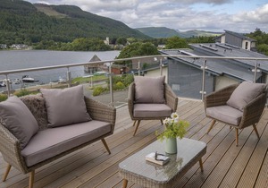 13 Loch view Stunning loch views