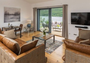 13 Loch view Stunning loch views
