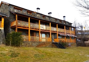 130 m² Apartment ∙ 3 bedrooms ∙ 6 guests