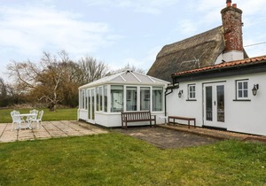 130 m² Cottage ∙ 3 bedrooms ∙ 6 guests