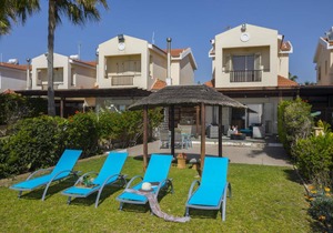 130 m² Villa ∙ 3 bedrooms ∙ 6 guests