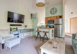 131 m² Condo ∙ 3 bedrooms ∙ 10 guests