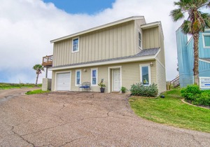 131 m² House ∙ 3 bedrooms ∙ 10 guests
