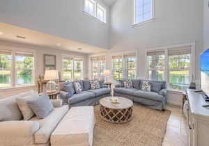1329 Laurel Grove "Sea Turtle Cottage"