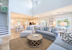 1329 Laurel Grove "Sea Turtle Cottage"