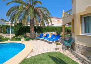 135 m² Villa ∙ 2 bedrooms ∙ 4 guests