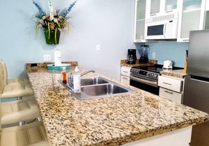 137 m² Condo ∙ 3 bedrooms ∙ 8 guests
