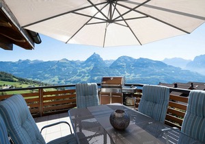 139 m² Apartment ∙ 3 bedrooms ∙ 6 guests