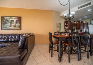 139 m² Condo ∙ 2 bedrooms ∙ 6 guests