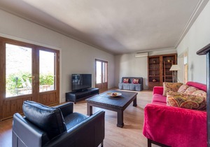 140 m² House ∙ 2 bedrooms ∙ 5 guests