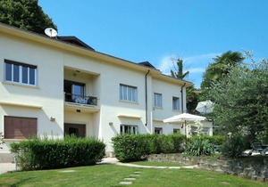 140 m² Apartment ∙ 2 bedrooms ∙ 9 guests