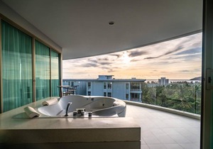 140 m² Apartment ∙ 2 bedrooms ∙ 4 guests