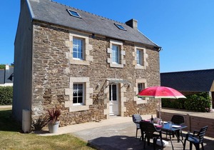 140 m² House ∙ 3 bedrooms ∙ 4 guests