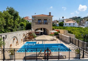 140 m² House ∙ 3 bedrooms ∙ 6 guests
