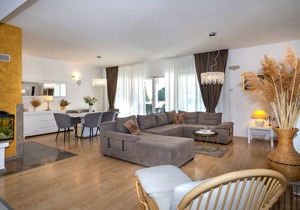 140 m² House ∙ 4 bedrooms ∙ 8 guests
