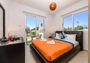 140 m² Villa ∙ 3 bedrooms ∙ 6 guests