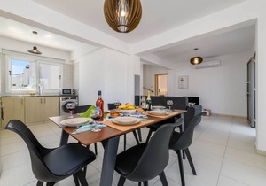 140 m² Villa ∙ 3 bedrooms ∙ 6 guests