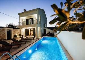 140 m² Villa ∙ 4 bedrooms ∙ 8 guests