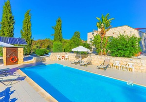 140 m² Villa ∙ 5 bedrooms ∙ 10 guests