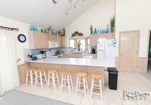 1418 - Windswept: Spacious 4-bed home in Corolla, NC, private pool.