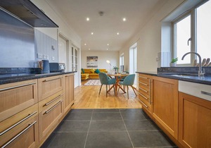142 m² House ∙ 4 bedrooms ∙ 8 guests